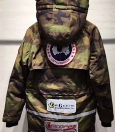 市场上装-棉衣/羽绒服-时尚男装棉服