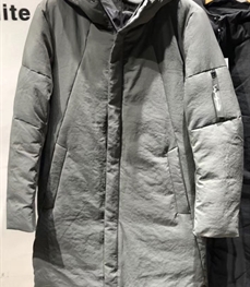 市场上装-棉衣/羽绒服-时尚男装棉服