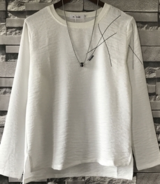 市场上装-T恤-时尚男装t恤