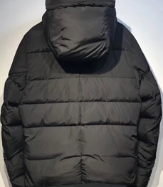 市场上装-棉衣/羽绒服-时尚男装棉服