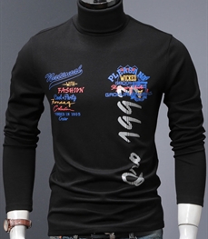 市场上装-T恤-时尚男装t恤