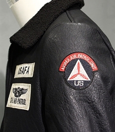 市场上装-皮衣-时尚男装皮衣