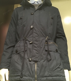 市场上装-大衣-（实拍）时尚商务大衣