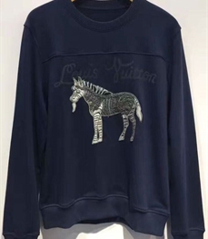 市场上装-卫衣-时尚男装卫衣