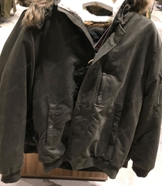 市场上装-夹克-（实拍）时尚商务夹克