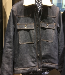 市场上装-夹克-（实拍）时尚商务夹克