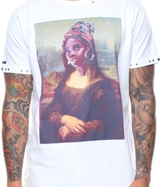 市场上装-T恤-时尚男装t恤