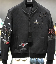 市场上装-夹克-时尚男装夹克