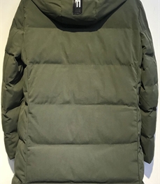 市场上装-棉衣/羽绒服-时尚男装棉服