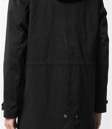 市场上装-中长外套-休闲男装中长外套