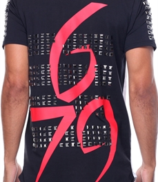 市场上装-T恤-时尚男装t恤