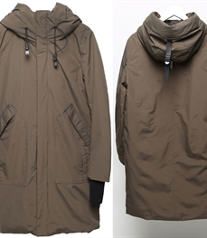 市场上装-中长外套-时尚男装中长外套