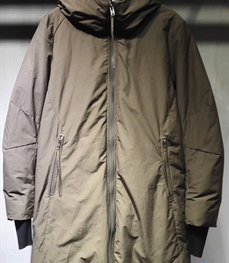 市场上装-中长外套-时尚男装中长外套