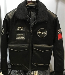 市场上装-皮衣-时尚男装皮衣