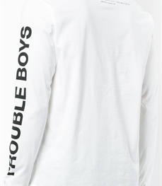 市场上装-T恤-休闲男装t恤