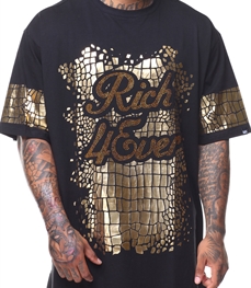 市场上装-T恤-时尚男装t恤