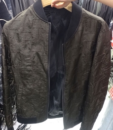 市场上装-夹克-（实拍）时尚商务夹克