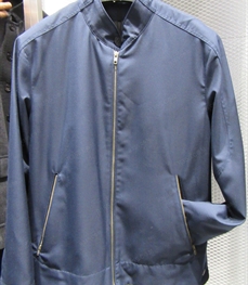 市场上装-夹克-（实拍）时尚商务夹克