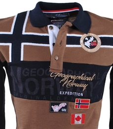 市场上装-T恤-时尚男装t恤