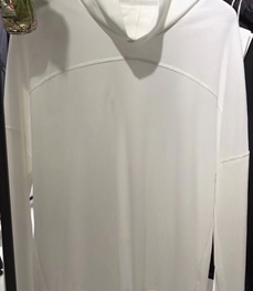 市场上装-T恤-时尚男装t恤