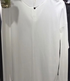 市场上装-T恤-时尚男装t恤