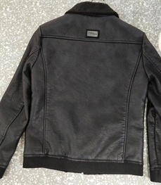 市场上装-皮衣-时尚男装皮衣