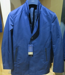 市场上装-大衣-（实拍）时尚商务大衣