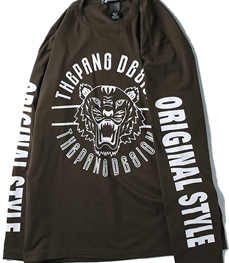 市场上装-T恤-时尚男装t恤