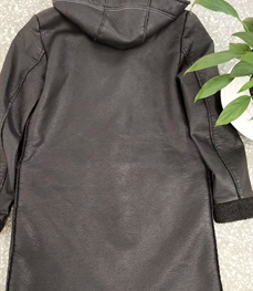 市场上装-皮衣-时尚男装皮衣