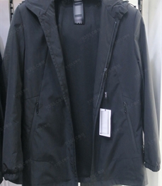 市场上装-大衣-（实拍）时尚商务大衣