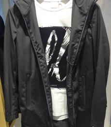 市场上装-大衣-（实拍）时尚商务大衣