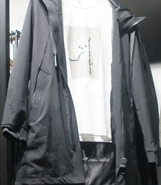 市场上装-大衣-（实拍）时尚商务大衣