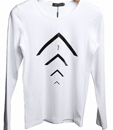 市场上装-T恤-时尚男装t恤