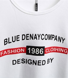 市场上装-T恤-时尚男装t恤