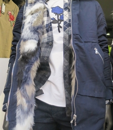 市场上装-中长外套-（实拍）休闲男装中长外套