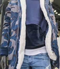 市场上装-中长外套-（实拍）休闲男装中长外套