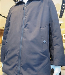 市场上装-大衣-（实拍）时尚商务大衣