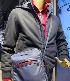 市场上装-夹克-（实拍）时尚商务夹克