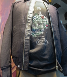 市场上装-夹克-（实拍）时尚商务夹克