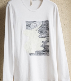 市场上装-T恤-时尚男装t恤