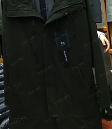 市场上装-中长外套-（实拍）时尚男装中长外套