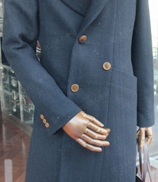 市场上装-大衣-（实拍）时尚商务大衣