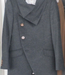 市场上装-大衣-（实拍）时尚商务大衣