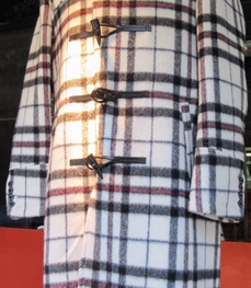 市场上装-大衣-（实拍）时尚商务大衣