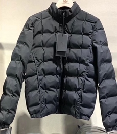 市场上装-棉衣/羽绒服-时尚男装棉服
