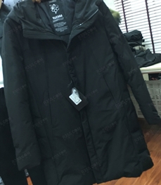 市场上装-中长外套-（实拍）时尚男装中长外套