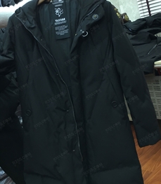 市场上装-中长外套-（实拍）时尚男装中长外套