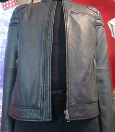 市场上装-皮衣-（实拍）时尚商务皮衣