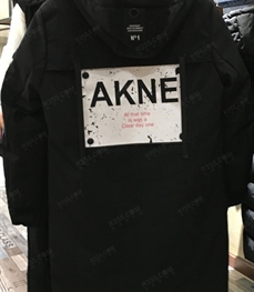 市场上装-中长外套-（实拍）时尚男装中长外套