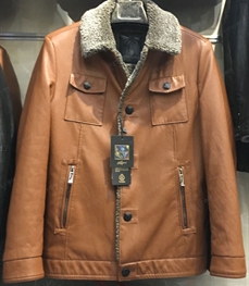 市场上装-皮衣-（实拍）时尚商务皮衣